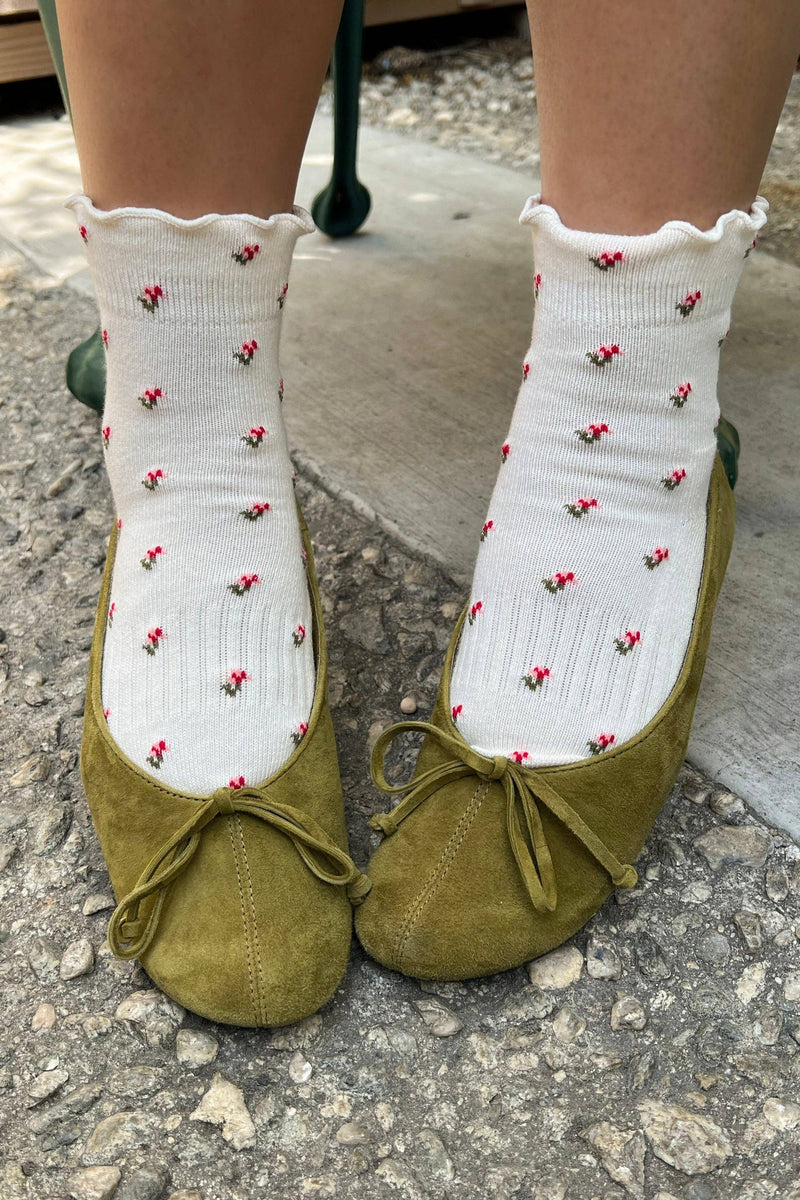 Petal Ruffled Hugger Crew Socks - Black Petal