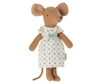 Big Sister Mouse in Matchbox