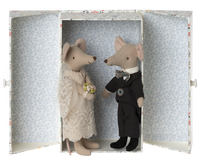 Wedding Mice Couple in Box