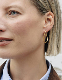 Oval Fluid Hoop Earrings - Gold