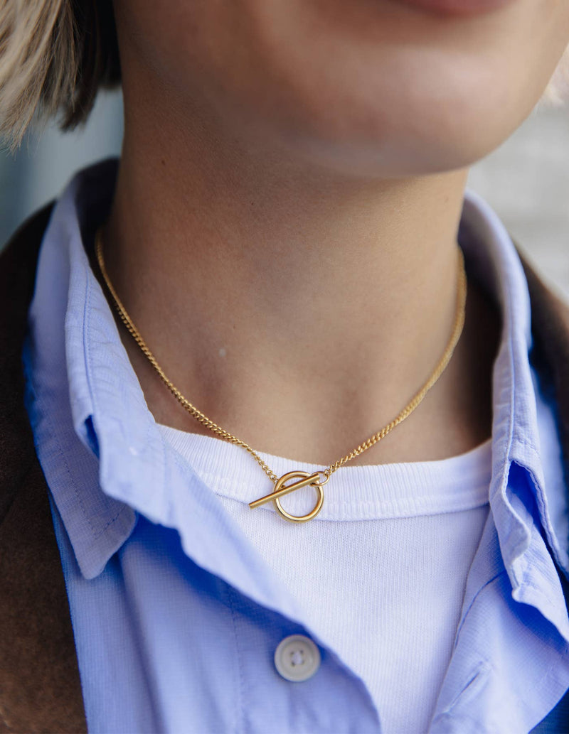 Herringbone Toggle Chain Necklace - Gold
