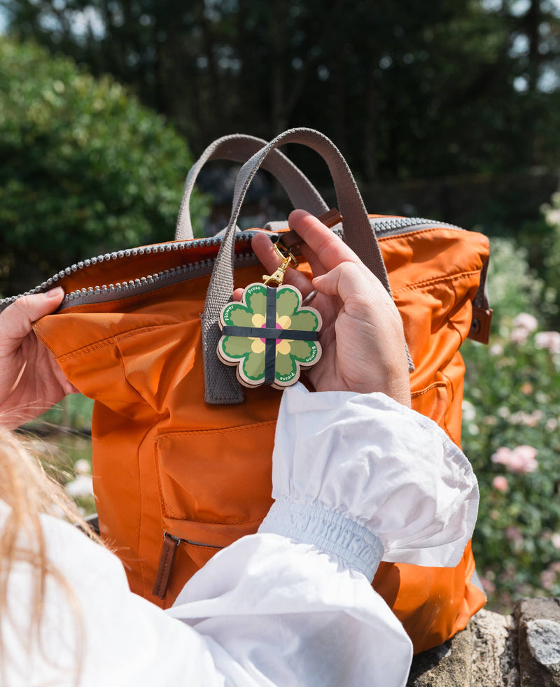 Keyring Flower Press - Greens & Yellows