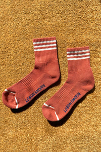 Girlfriend Socks - Scarlet