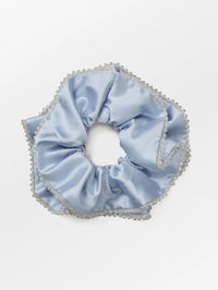Luster bead scrunchie