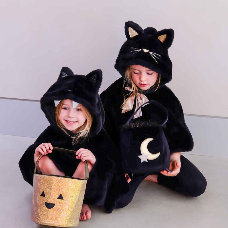 Black Cat Cape