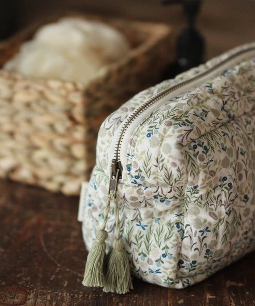 Wash Bag - Riverbank