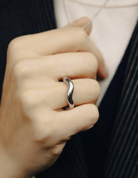 Irregular Band Ring - Silver
