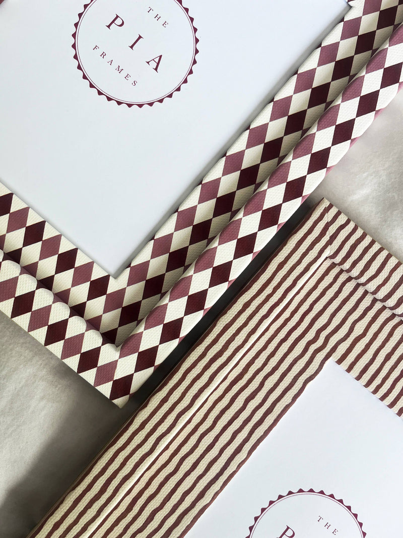 Burgundy & Blush Harlequin Frame: 10x8in (7x5in)