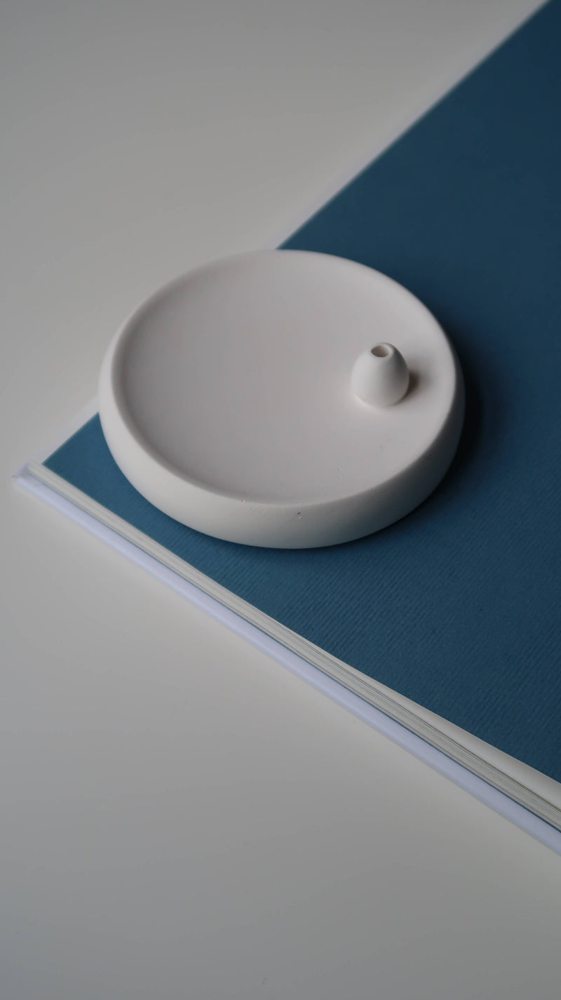 Scandi Round Incense Holder: White