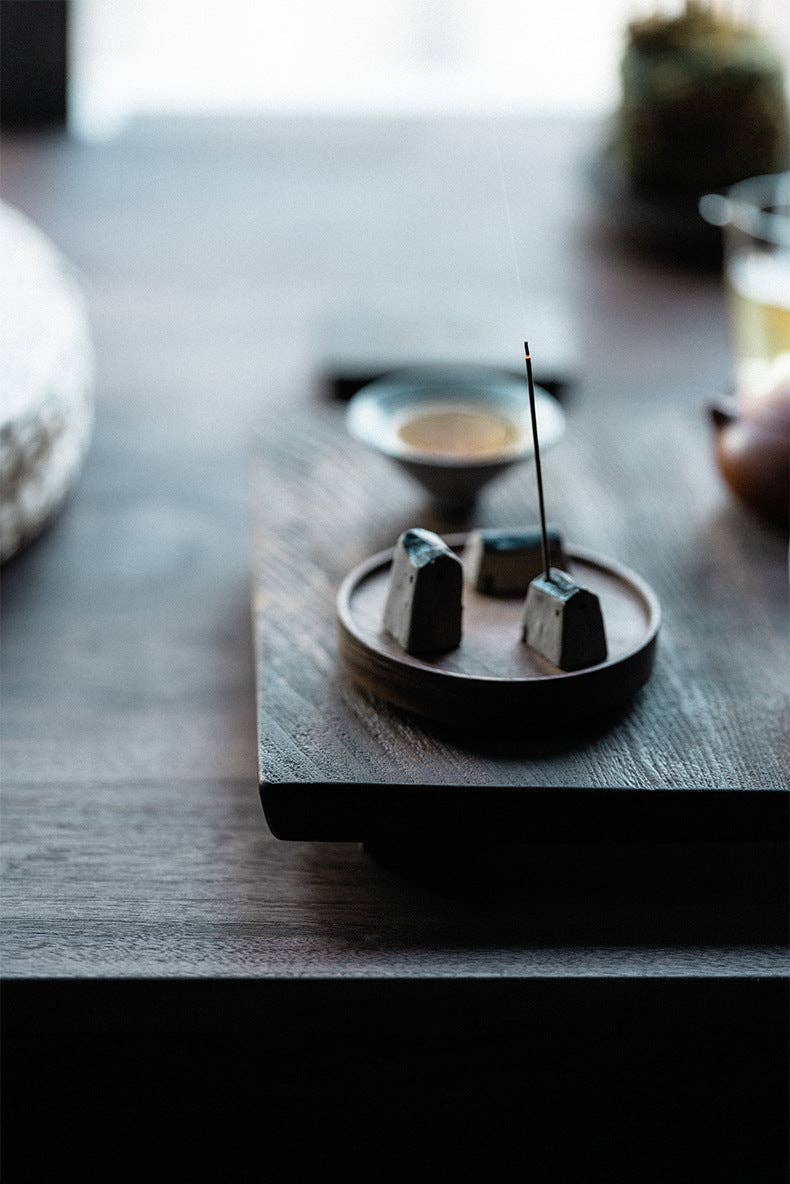 Gohobi Handmade Japanese Style Incense Holder – Zen Ceramic Incense Plug Tray: 3 mud houses