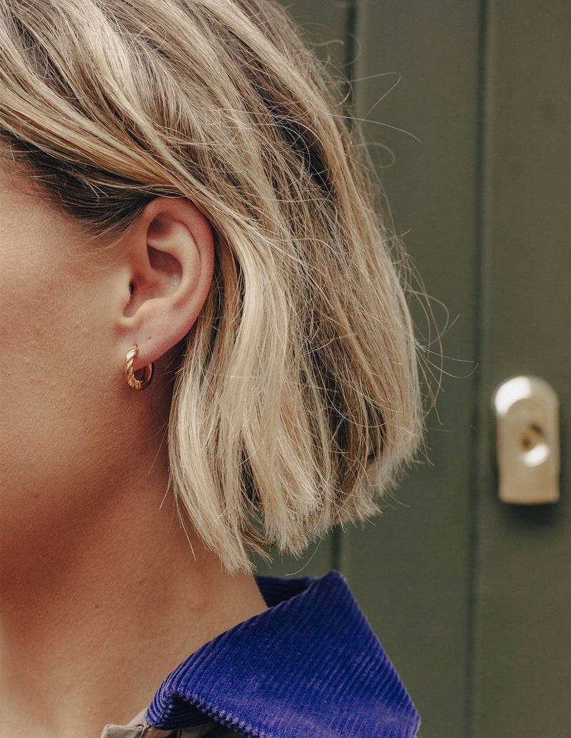 Mini Twist Huggie Hoop Earrings - Gold