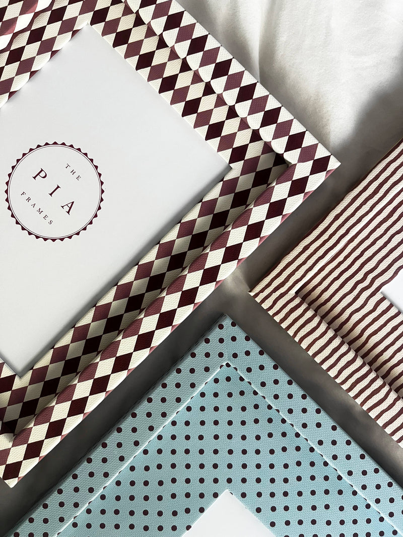 Burgundy & Blush Harlequin Frame: 10x8in (7x5in)