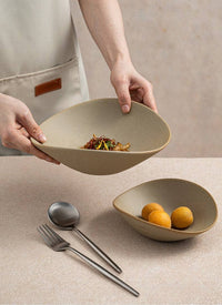 Gohobi Japanese Ceramic Irregular Salad Bowl: 8.5 inch