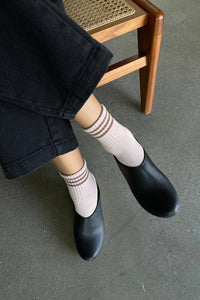 Girlfriend Socks - Scarlet