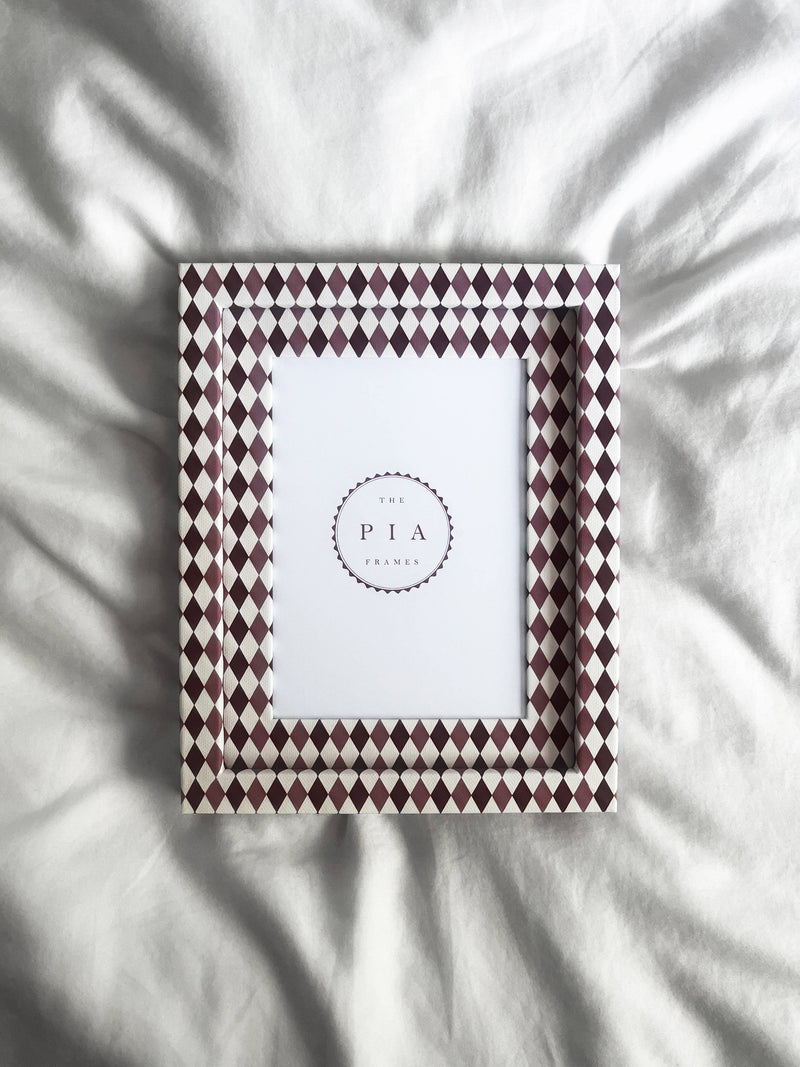 Burgundy & Blush Harlequin Frame: 8x6in (6x4in)