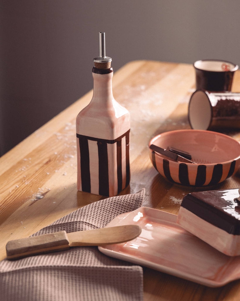 Ceramic Olive Oil Dispenser 475 ml – Pink Chocolate