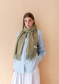 Lambswool Oversized Scarf in Olive