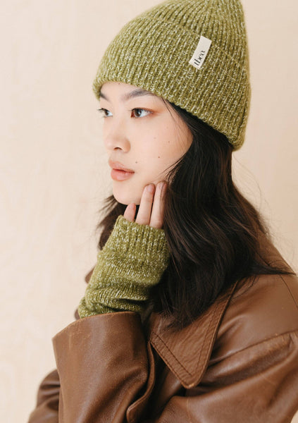 Cashmere & Merino Wrist Warmers in Olive Fleck