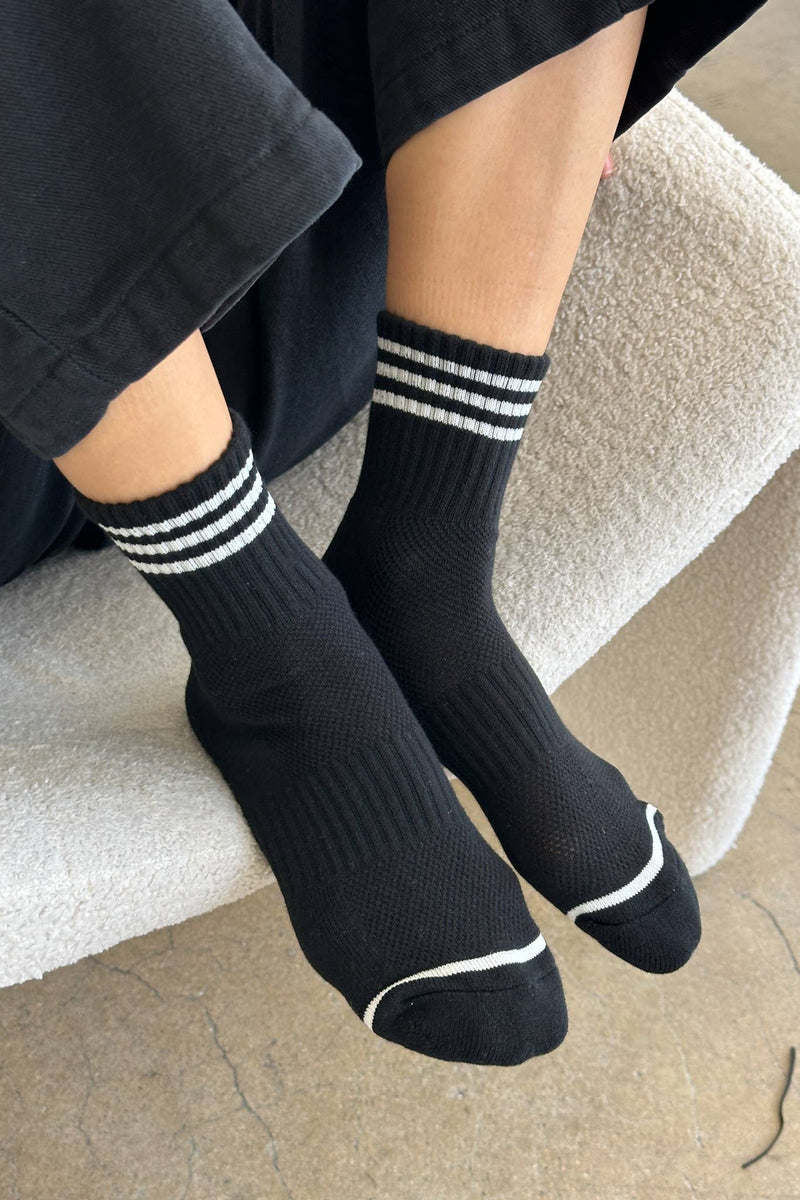 Girlfriend Socks - Scarlet