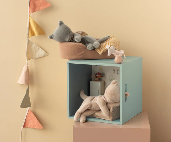 Sleeping Kitten Plush Small - Grey