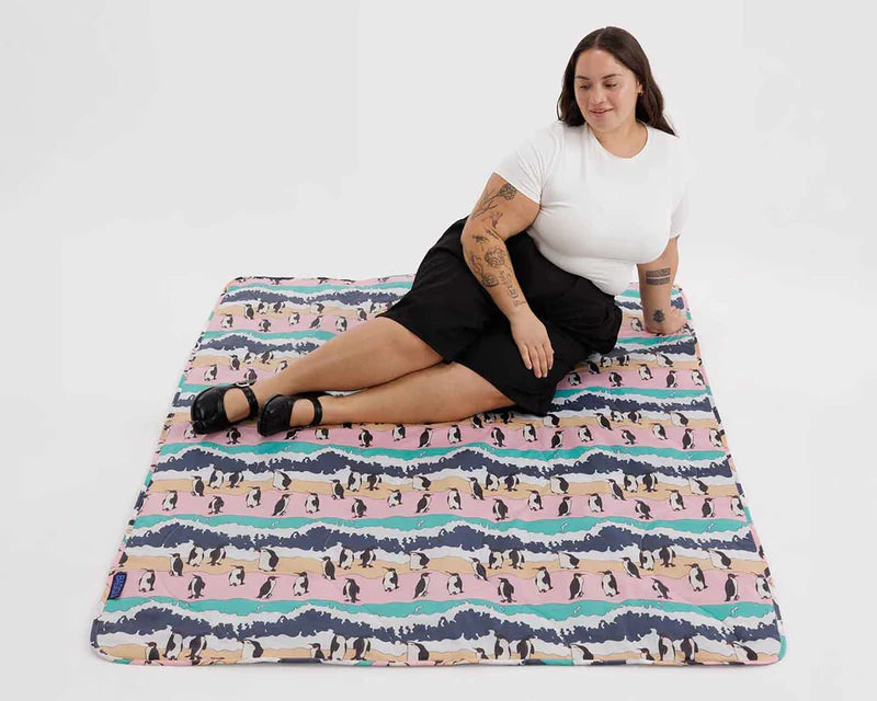 Puffy Picnic Blanket - Penguin