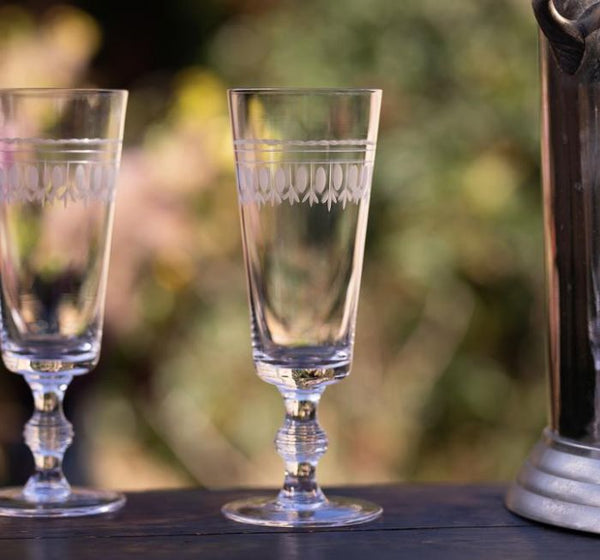 Champagne Flutes with Ovals Design - Set of 4