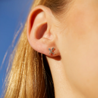 Kiss Stud - Silver Plated