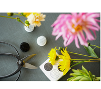 Black and White Kenzan Set