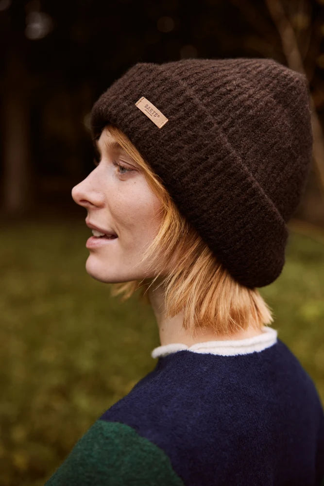 Witzia Beanie - Dark Brown