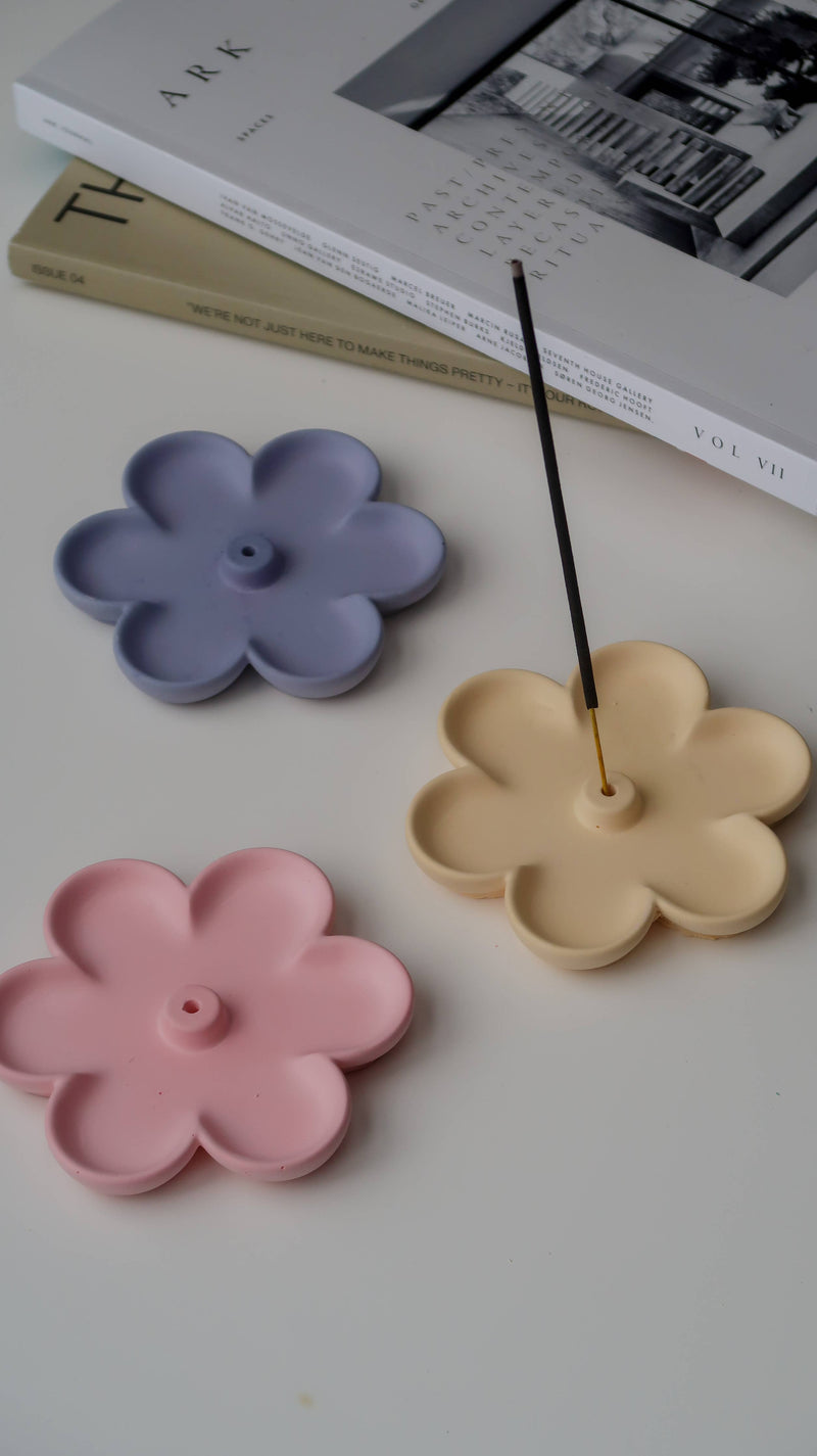 Flower incense holder | Fun home decor | Pastel decor: Purple