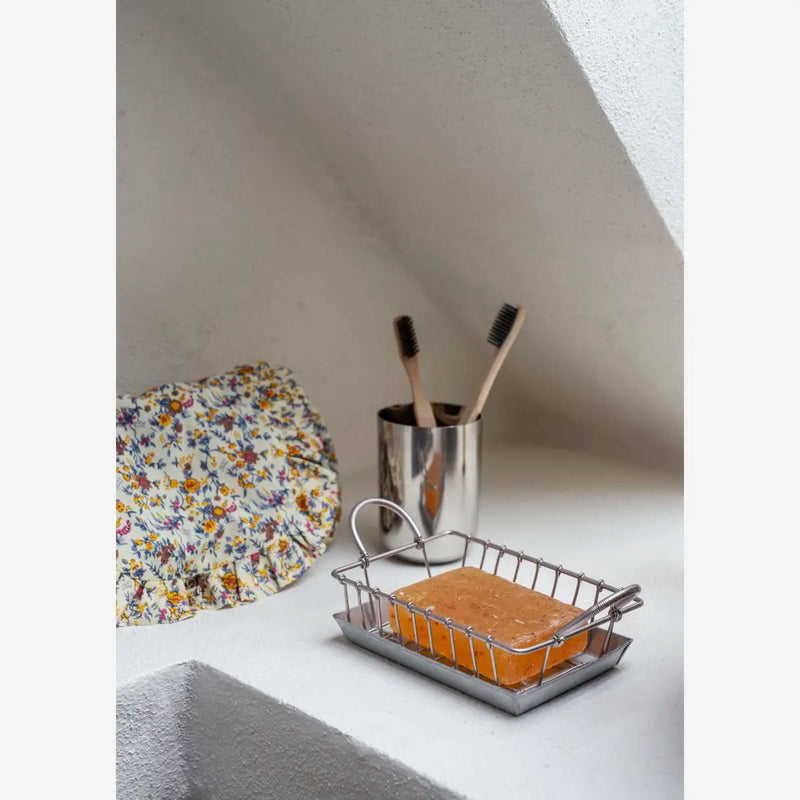 Madam Stoltz - Iron Soap Dish