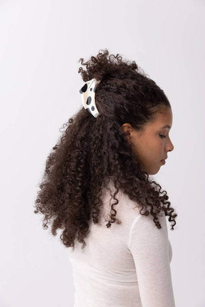 Black and White Matte Acetate Puppy Dog Hair Claw Accessory