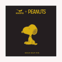 Magpie - Peanuts Gold Pin - Sit Snoopy