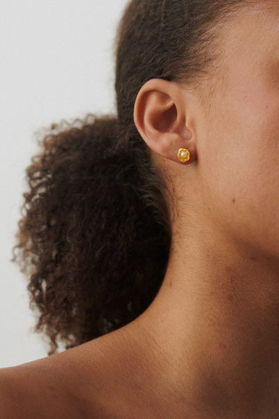 Hidden Pearl Earsticks - Gold Plated
