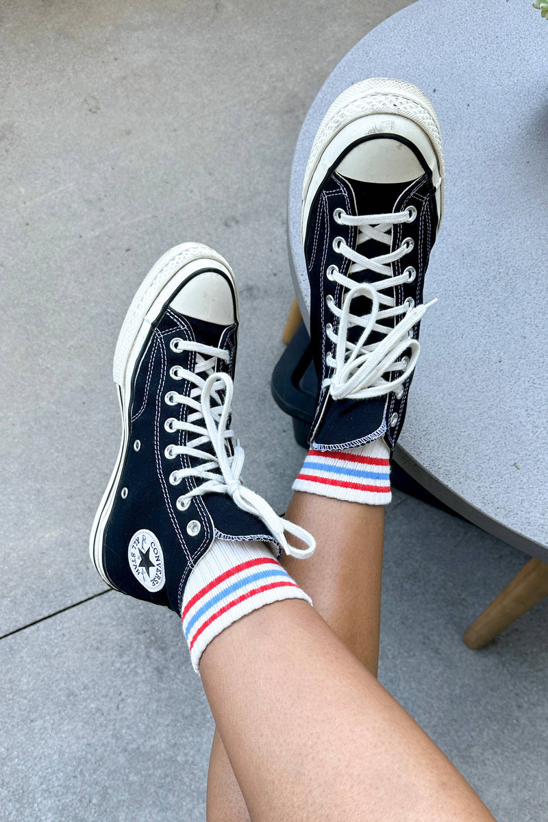Girlfriend Socks - Scarlet