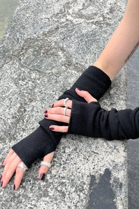 Woona Arm Warmer - Black