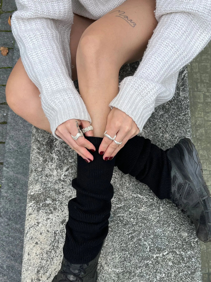 Woona Leg Warmer - Black