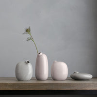 Sacco Vase Porcelain 02 - Pink