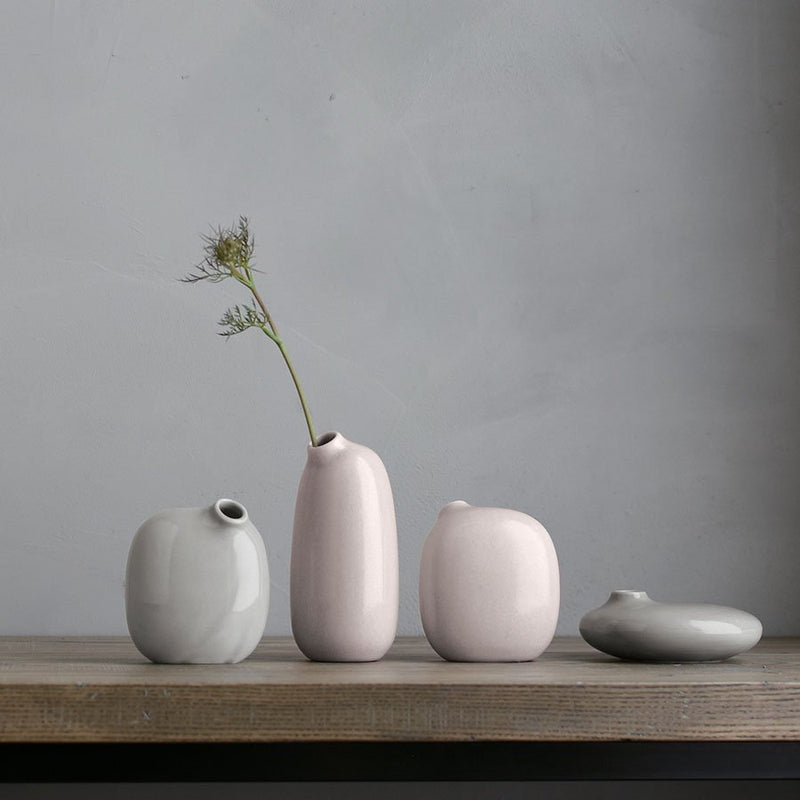 Sacco Vase Porcelain 02 - Pink