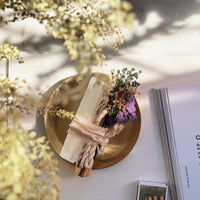 Palo Santo, Selenite, Incenses and Dried Flowers - Smudge Bundle