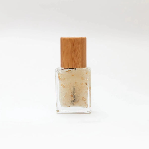 Sesame Scrub Nail Treatment