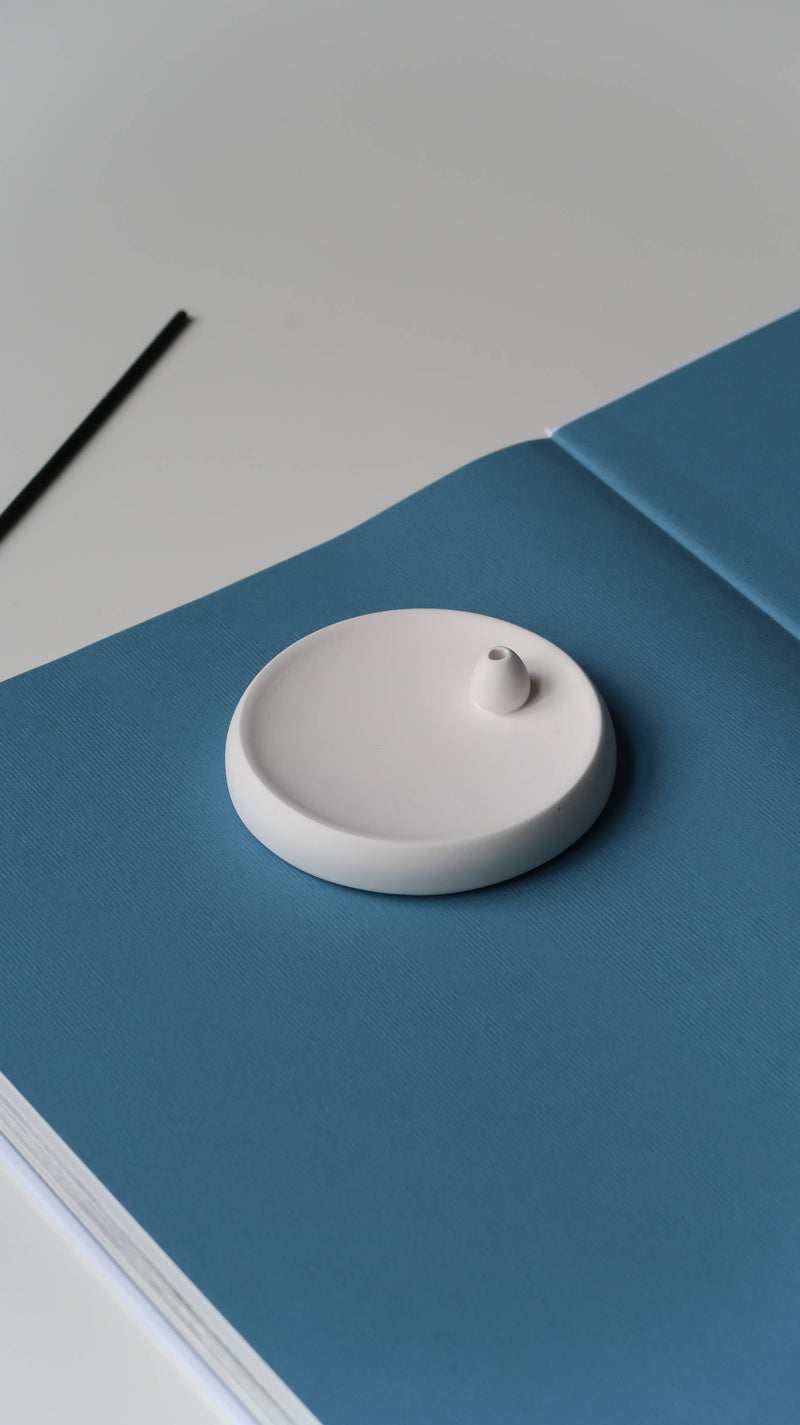 Scandi Round Incense Holder: White