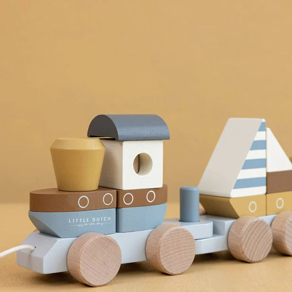 Stacking Train - Sailors Bay