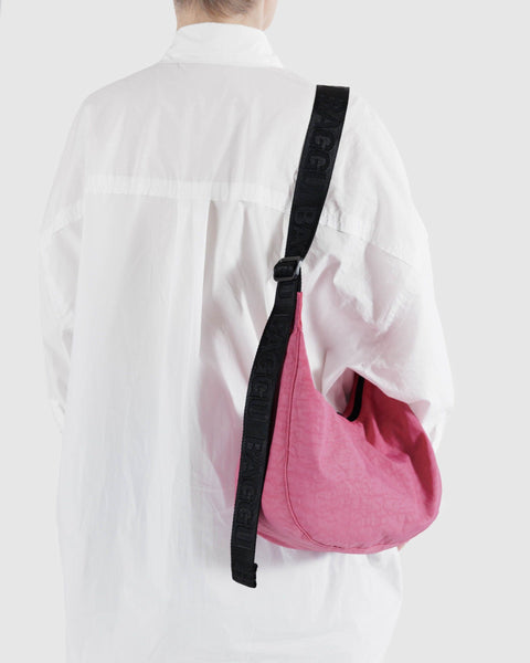 Baggu Azalea Pink Medium Nylon Crescent Bag