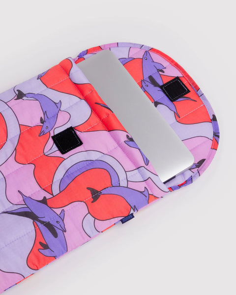 Puffy Laptop Sleeve 16” - Dolphins