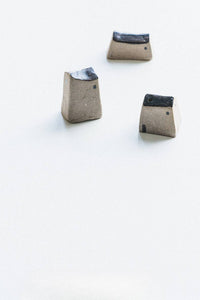 Gohobi Handmade Japanese Style Incense Holder – Zen Ceramic Incense Plug Tray: 3 mud houses