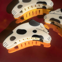 Black and White Matte Acetate Puppy Dog Hair Claw Accessory