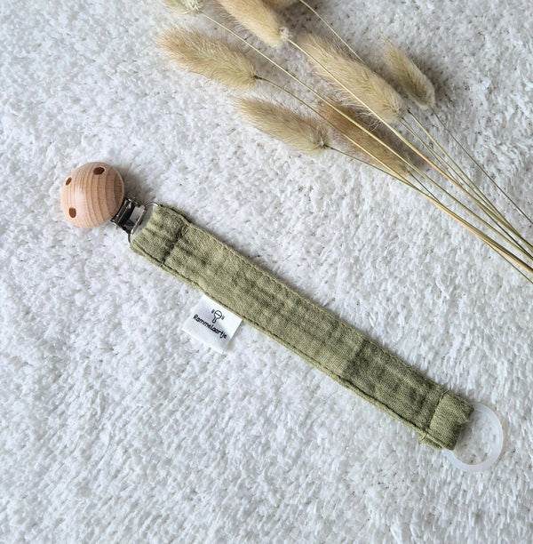 Pacifier Cord Made of Muslin Fabric with Wooden Attachment Clip – Army