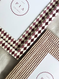 Burgundy & Blush Harlequin Frame: 10x8in (7x5in)