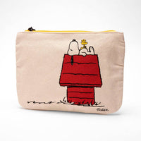 Peanuts Gang and House Pouch
